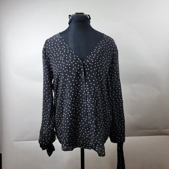 Madewell 100% Silk Star Print Blouse M Black White | Tie Sleeve, Button Front - Picture 7 of 16